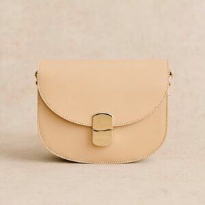 Sezane Claude Bag in Smooth Sand